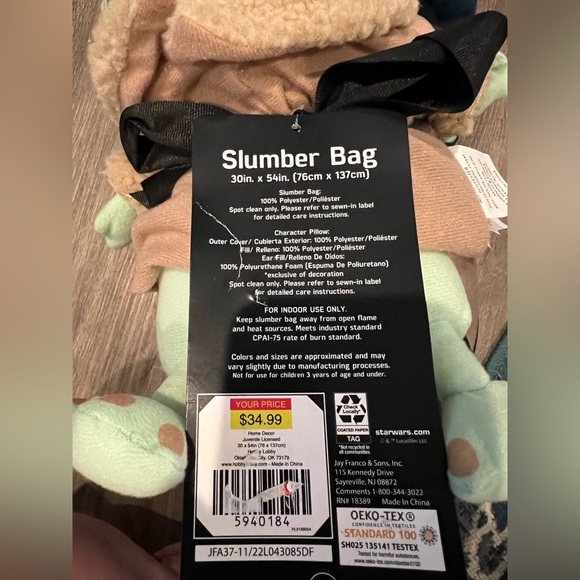 Yoda Plush and Sleeping Bag- NWT - Picture 4 of 4